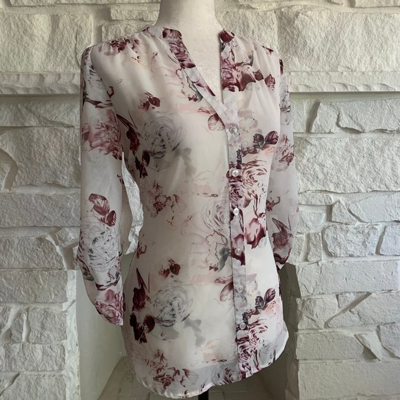 Floral Blouse - Picture 2 of 10